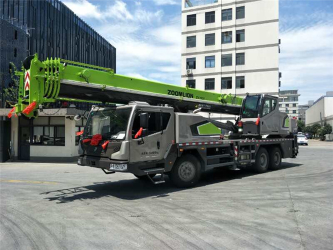 夹江县跨街广告牌的高空安装注意事项